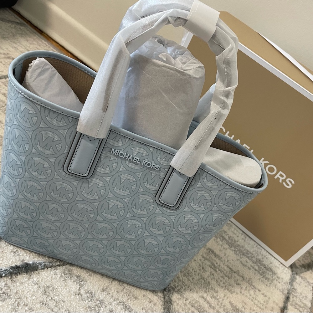 Micheal Kors Jodie small logo jacquard
tote bag